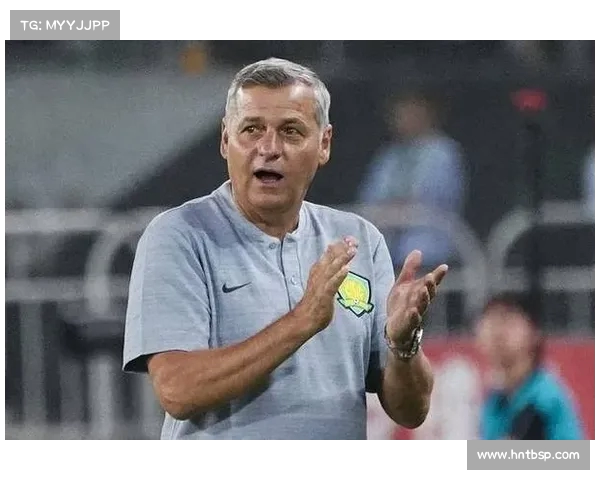 法甲球队体能教练解析训练方法与球员状态管理技巧 法甲球队体能教练解析训练方法与球员状态管理技巧