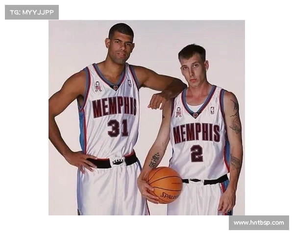 NBA防守战术创新与实践分析：从整体防守到个性化策略的演变与应用